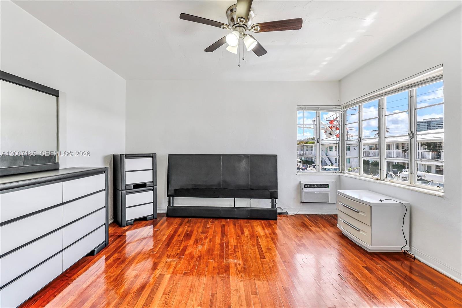 HELEN MANOR CONDO - Residential