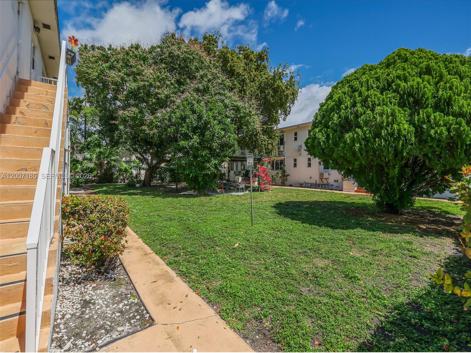 HELEN MANOR CONDO - Residential