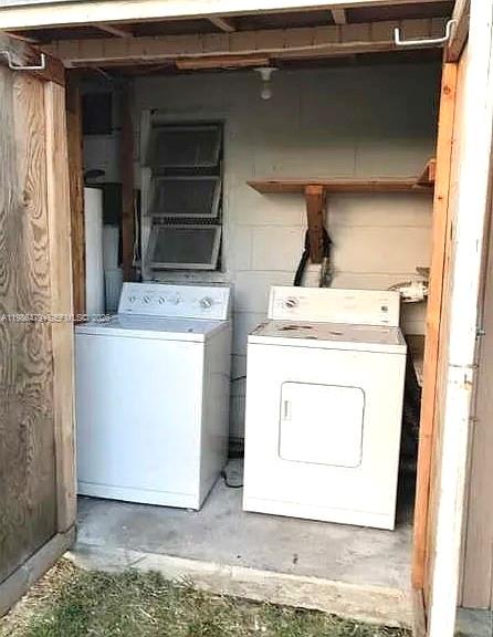 HOLLYWOOD PARK - Residential