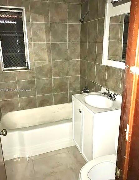 HOLLYWOOD PARK - Residential