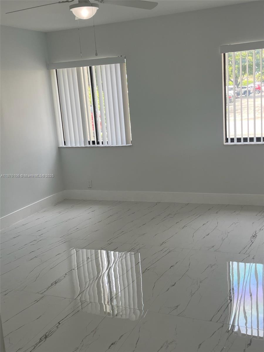 LAURELS AT MARGATE CONDO - Residential