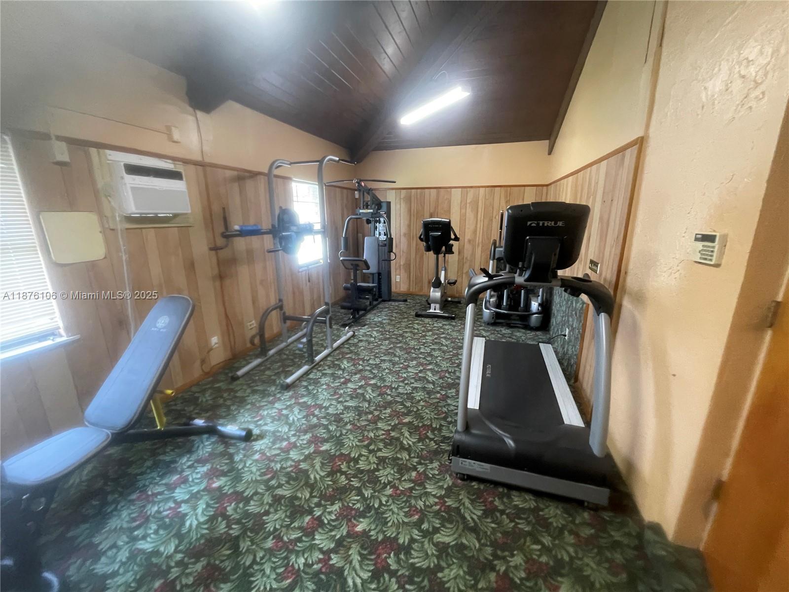 LAURELS AT MARGATE CONDO - Residential