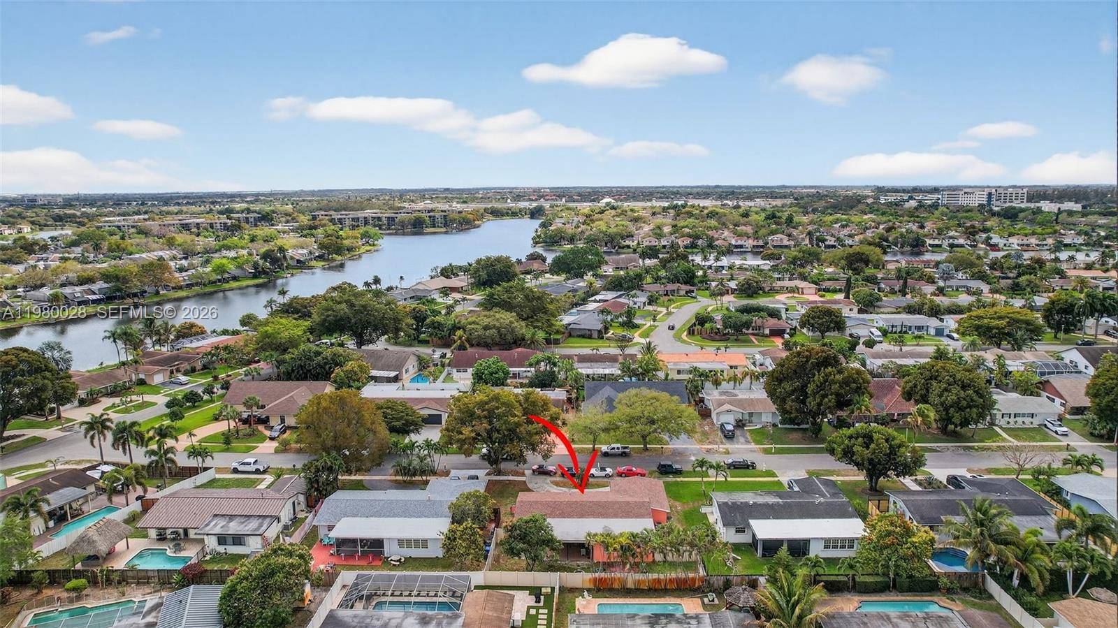 PEMBROKE LAKES SEC 6 - Residential