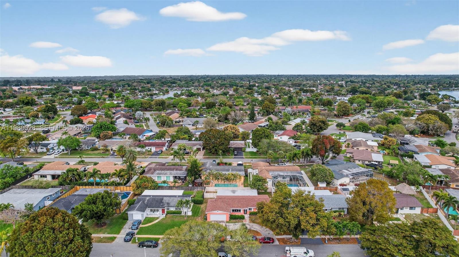 PEMBROKE LAKES SEC 6 - Residential