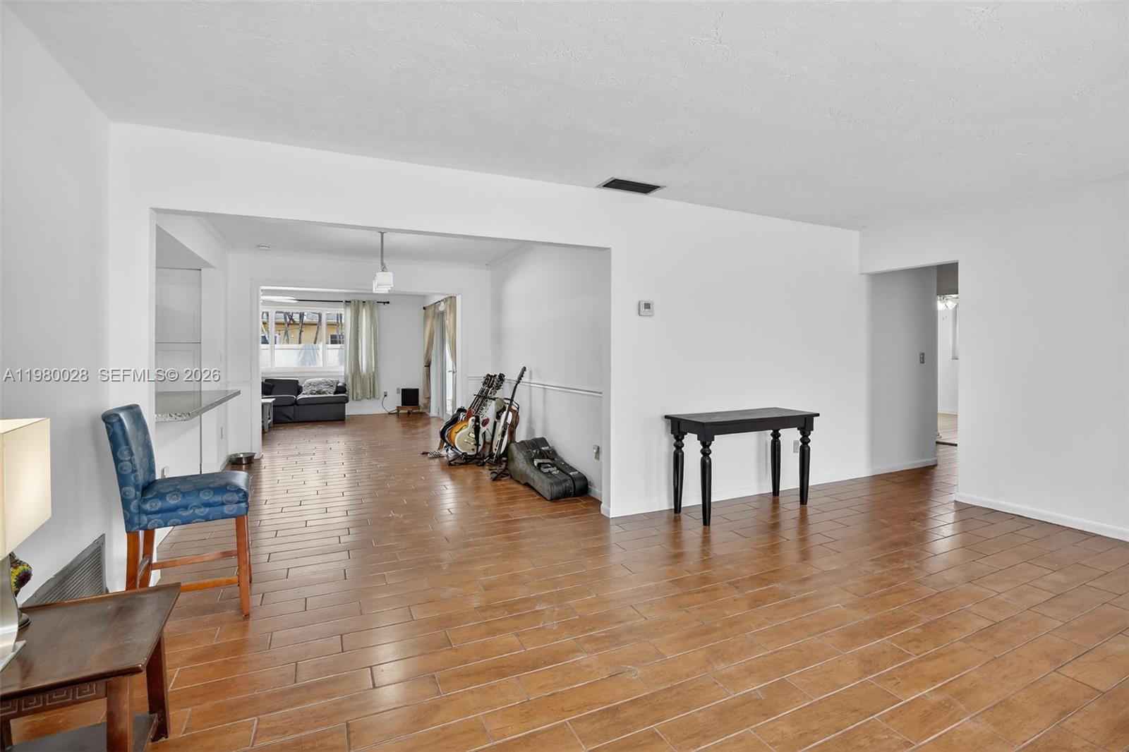 PEMBROKE LAKES SEC 6 - Residential