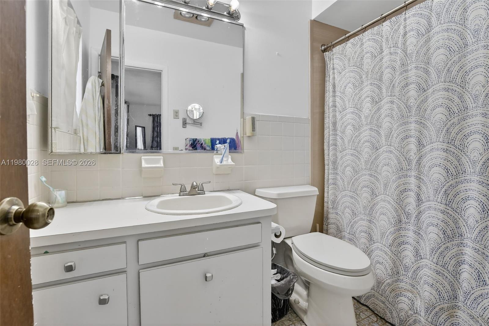 PEMBROKE LAKES SEC 6 - Residential