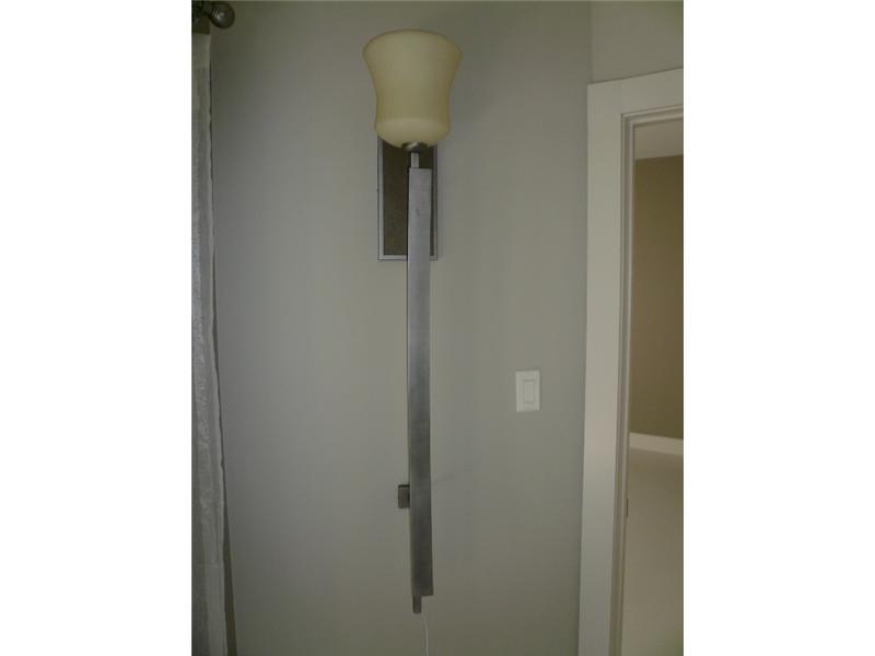 LANDS END - Residential Lease