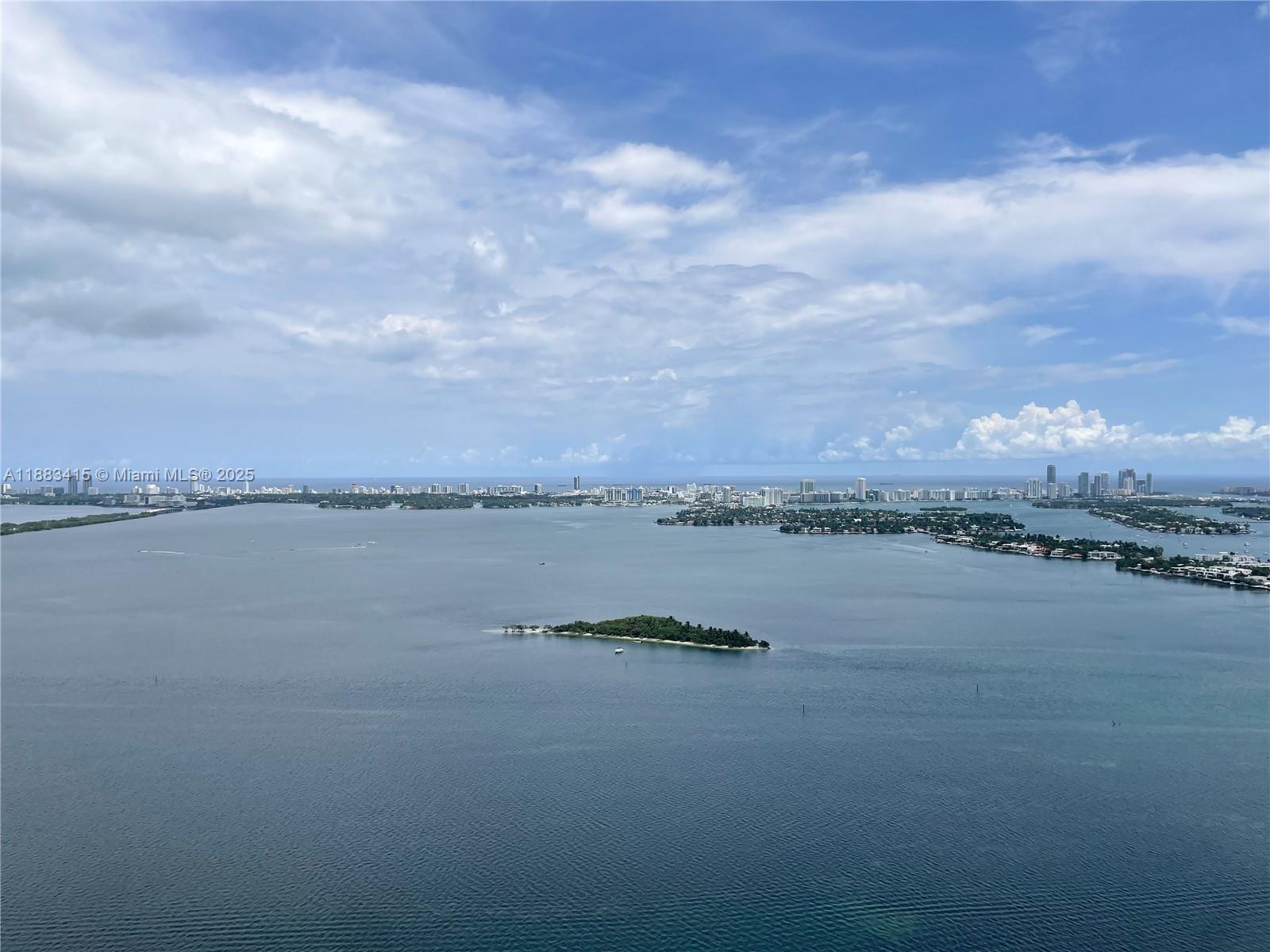 Aria Reserve South Tower - Residential Lease