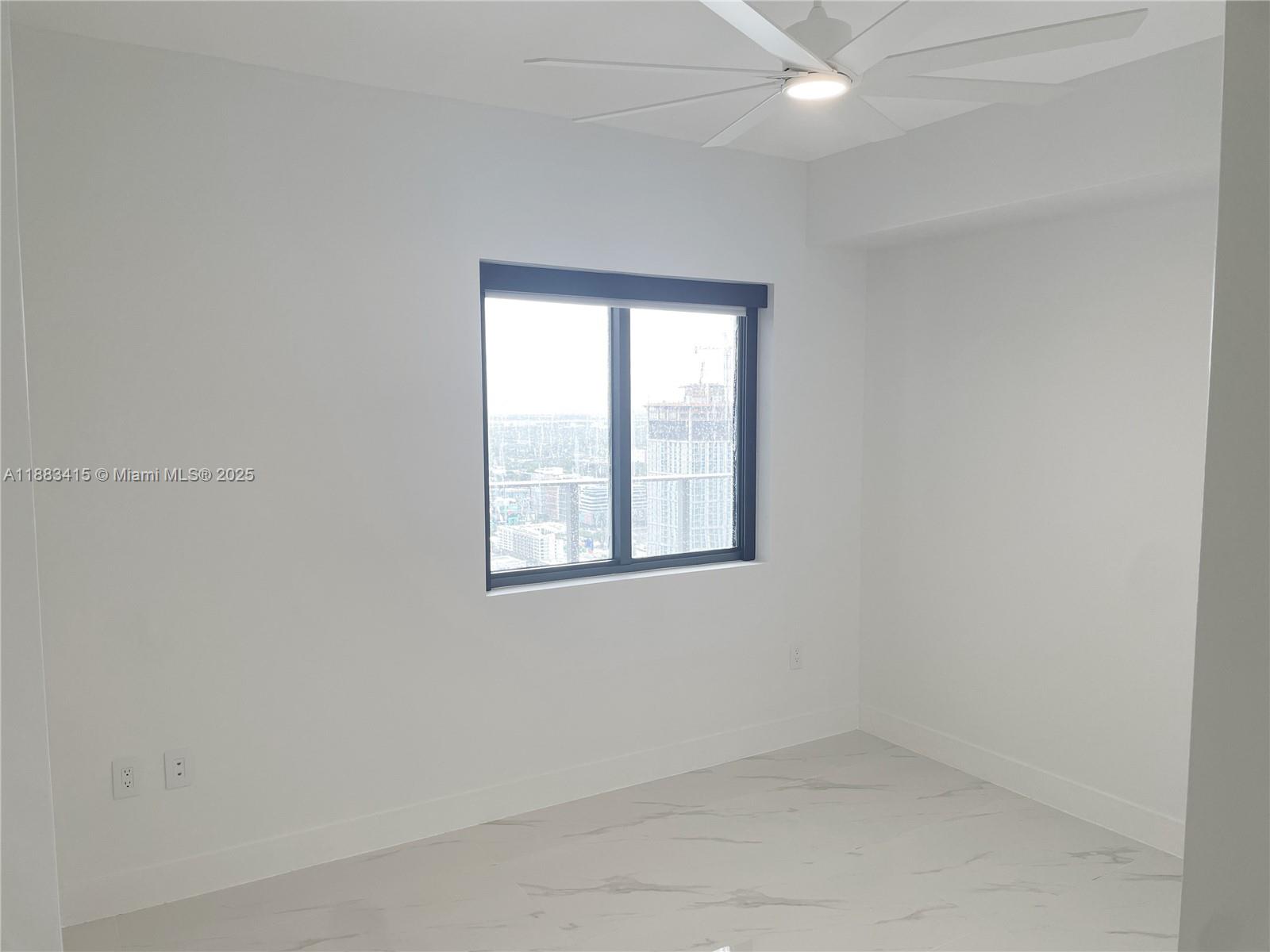 Aria Reserve South Tower - Residential Lease