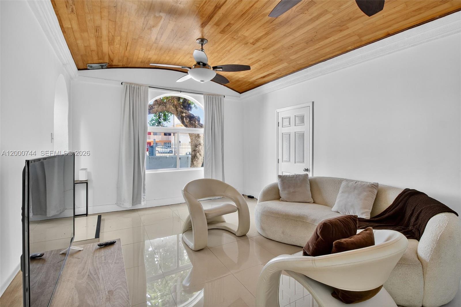 WASHBURNS 2ND ADDN - Residential Income