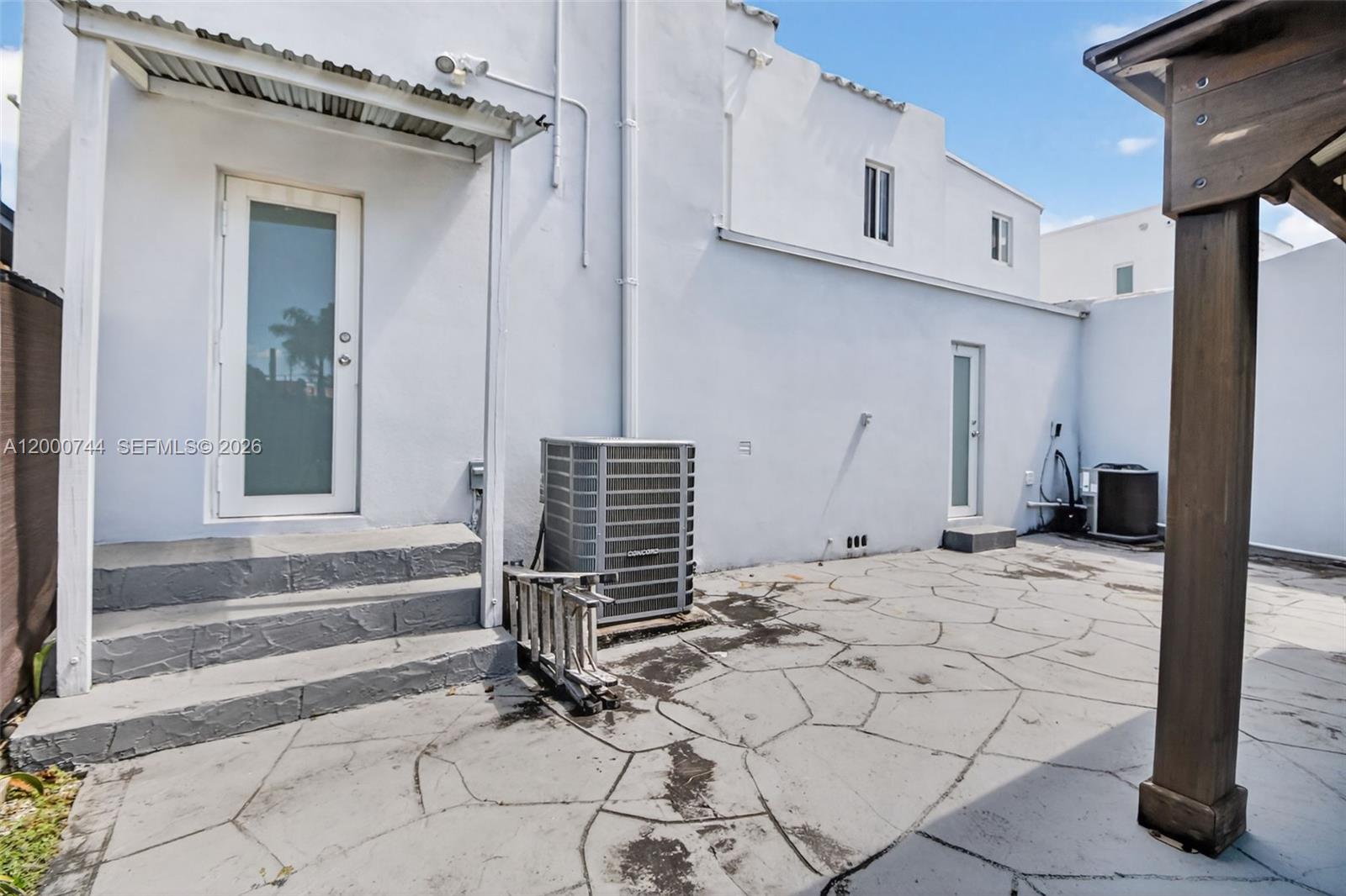 WASHBURNS 2ND ADDN - Residential Income