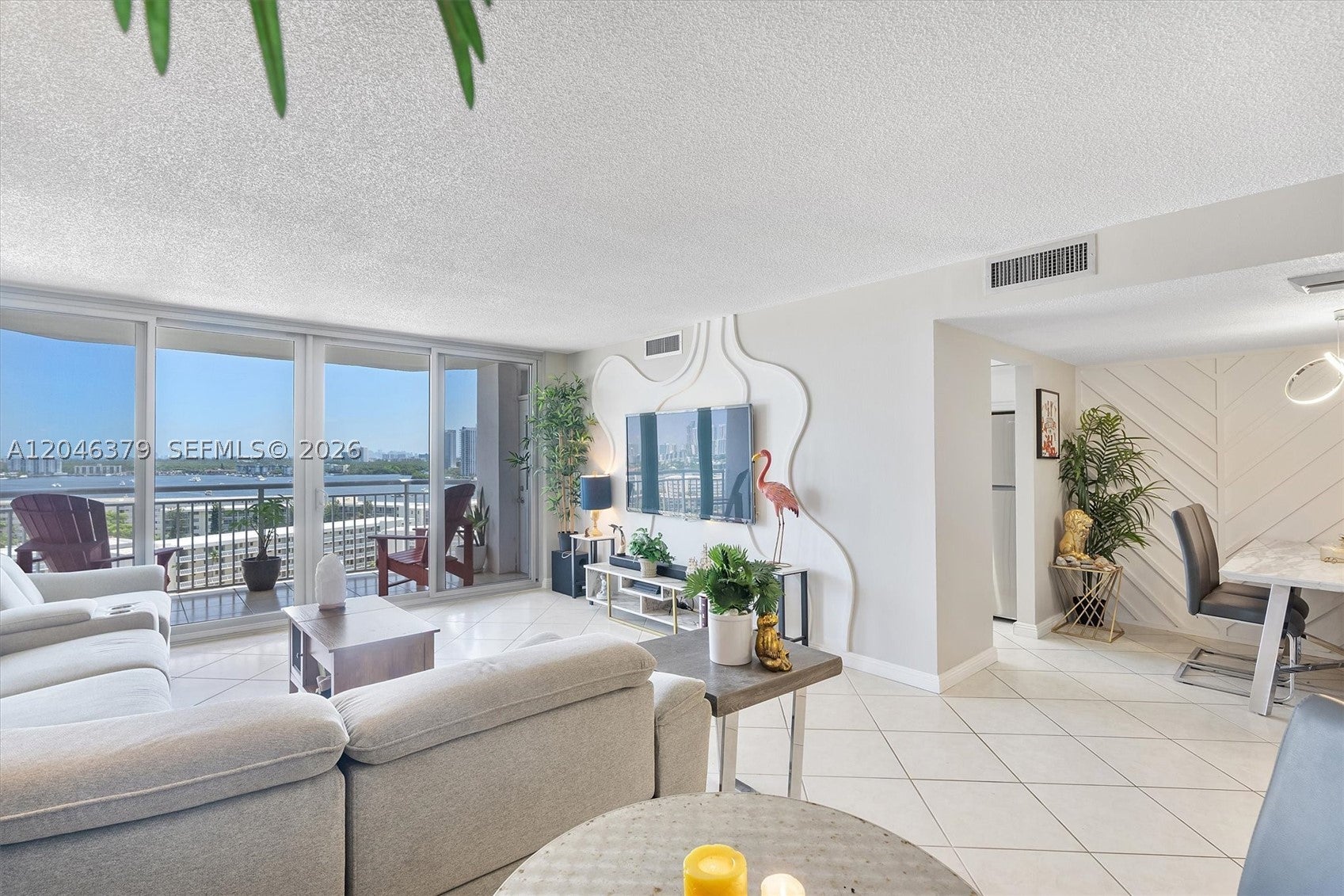 18031 Biscayne Blvd 1401