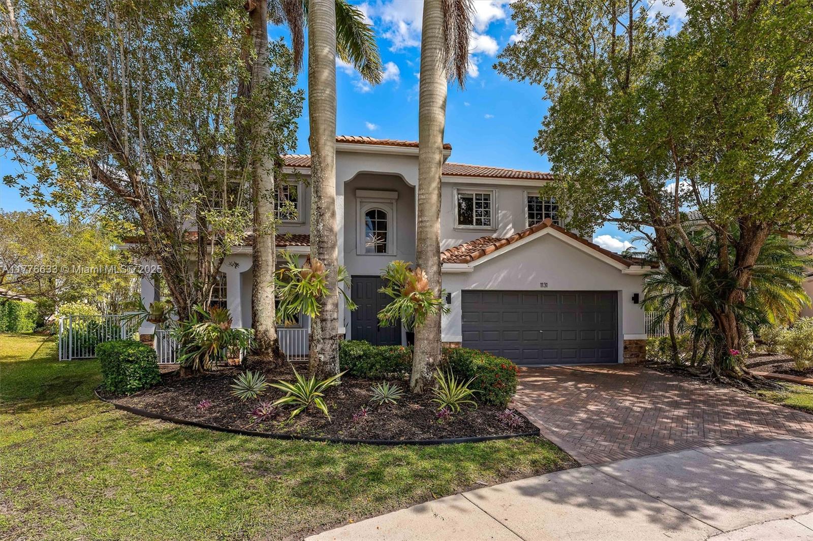 Property for Sale at 1131 Sunflower Cir, Weston, Broward County, Florida - Bedrooms: 5 
Bathrooms: 4  - $1,369,000