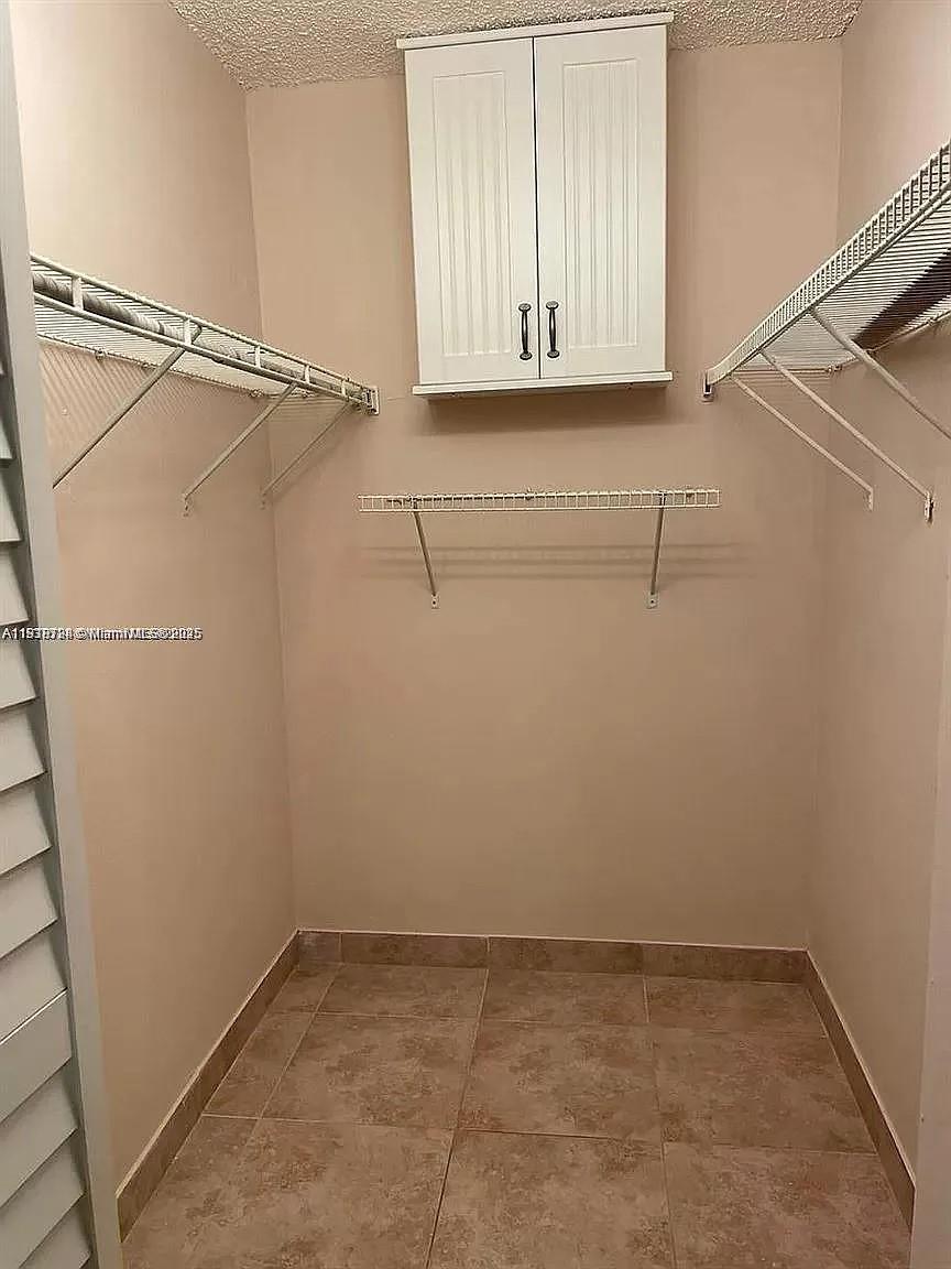 LAKEWOOD AT EMERALD HILLS - Residential