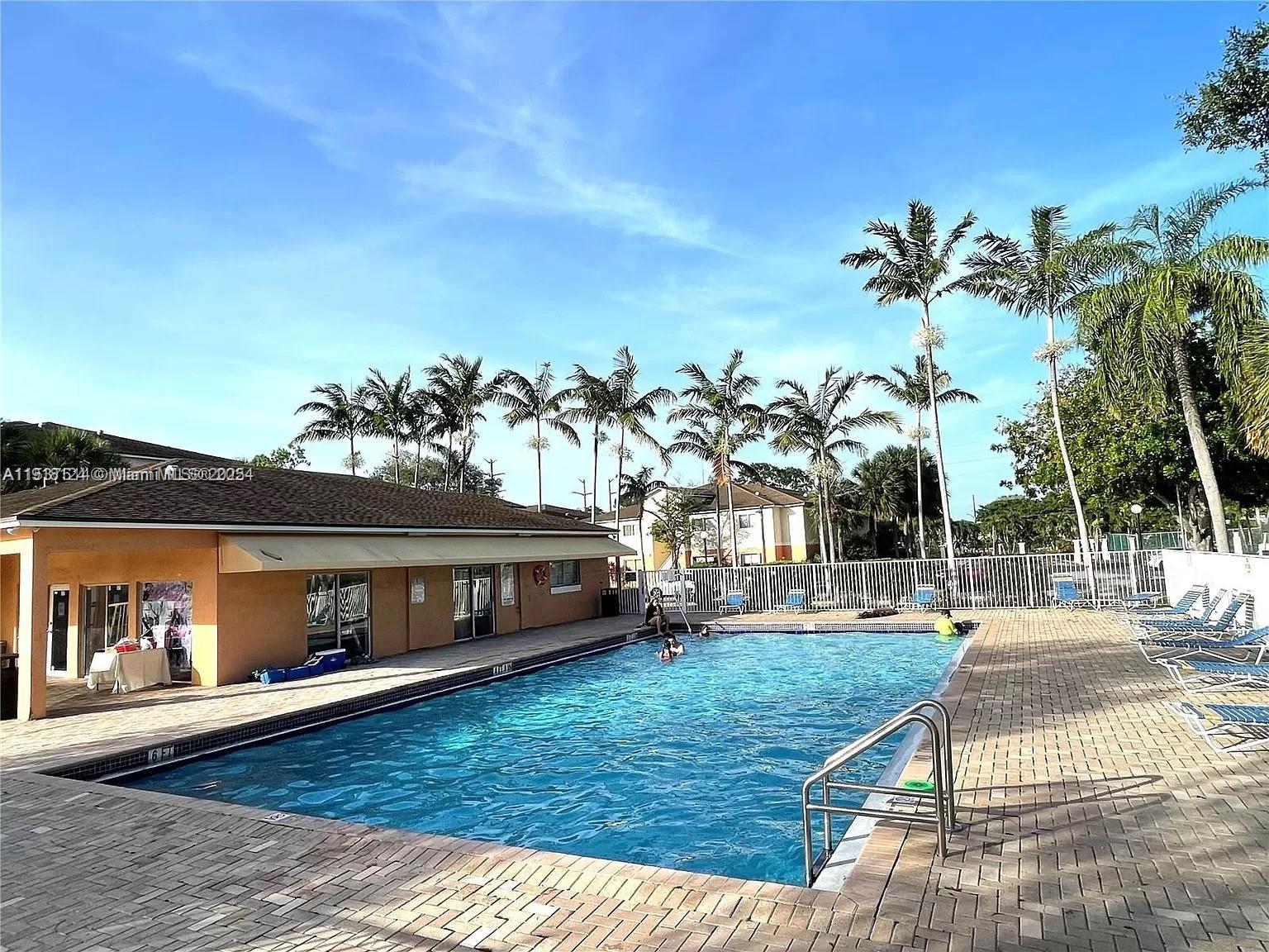 LAKEWOOD AT EMERALD HILLS - Residential