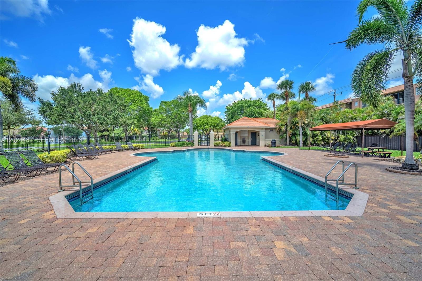 Meadow Lakes - Residential