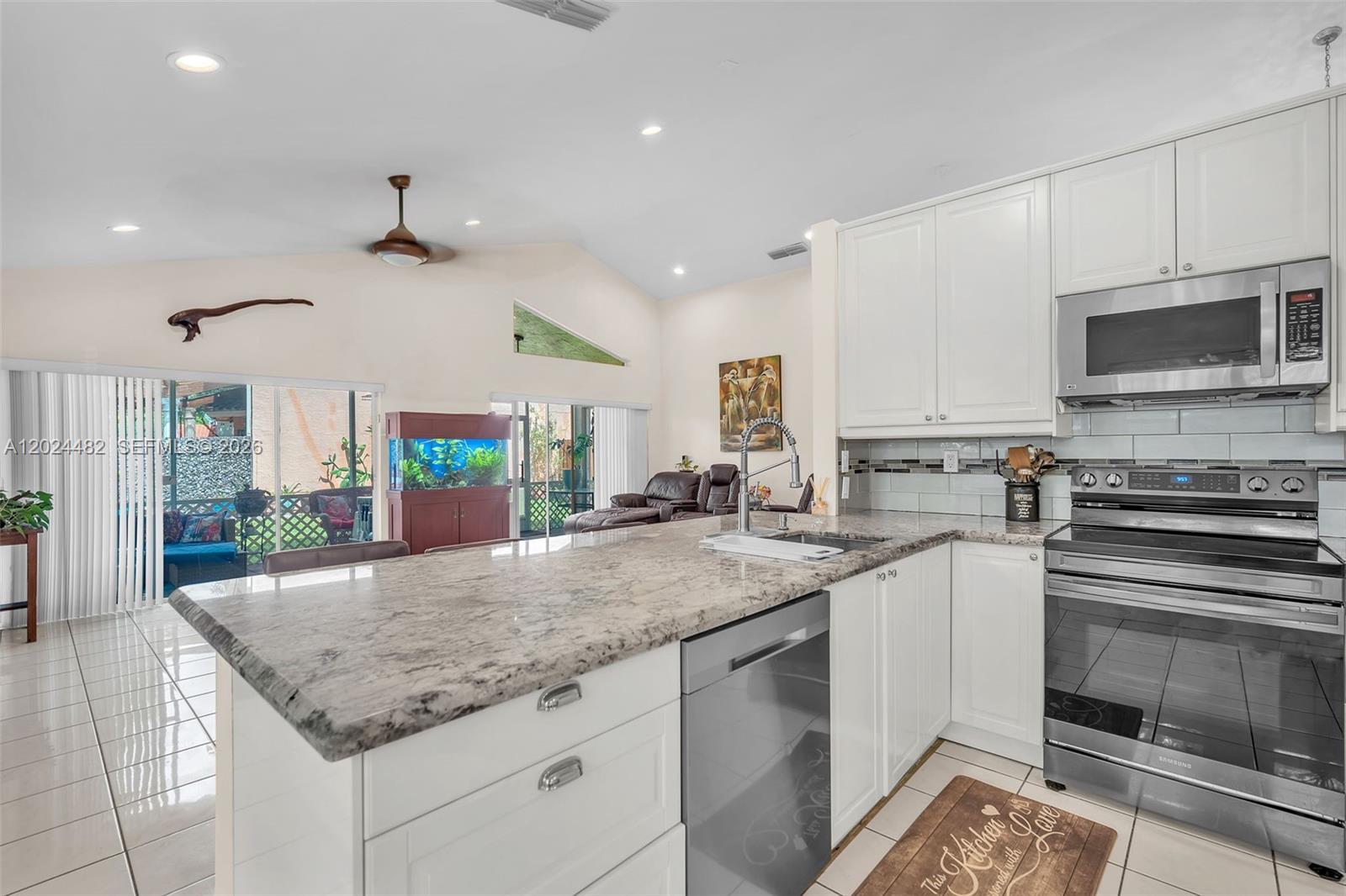 Meadow Lakes - Residential