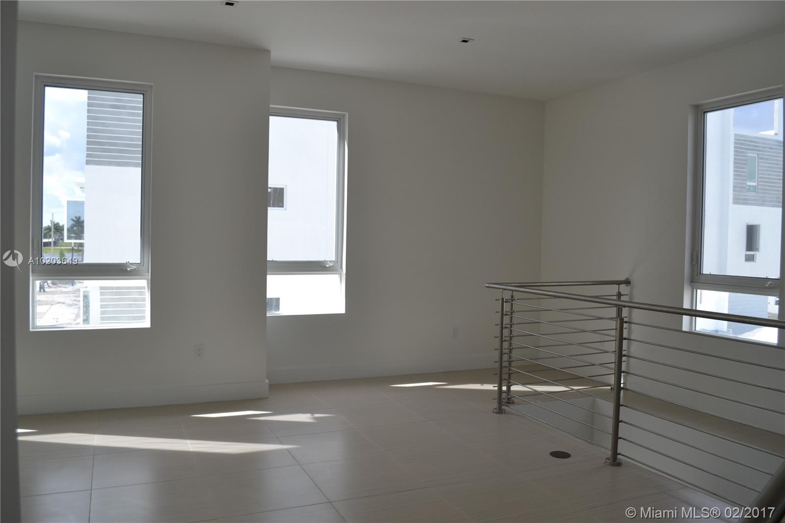CONTEMPO TOWNHOMES - Residential Lease