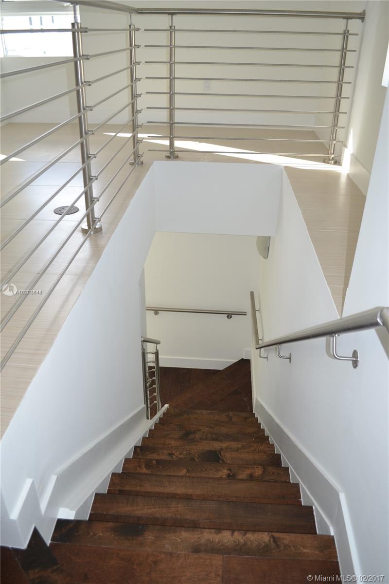 CONTEMPO TOWNHOMES - Residential Lease