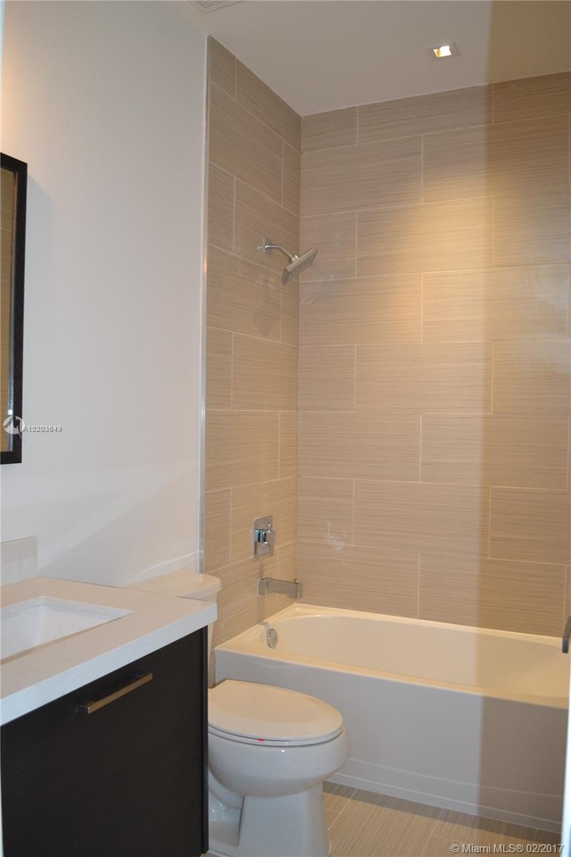 CONTEMPO TOWNHOMES - Residential Lease