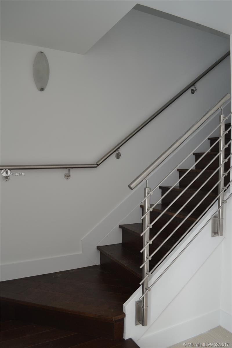 CONTEMPO TOWNHOMES - Residential Lease