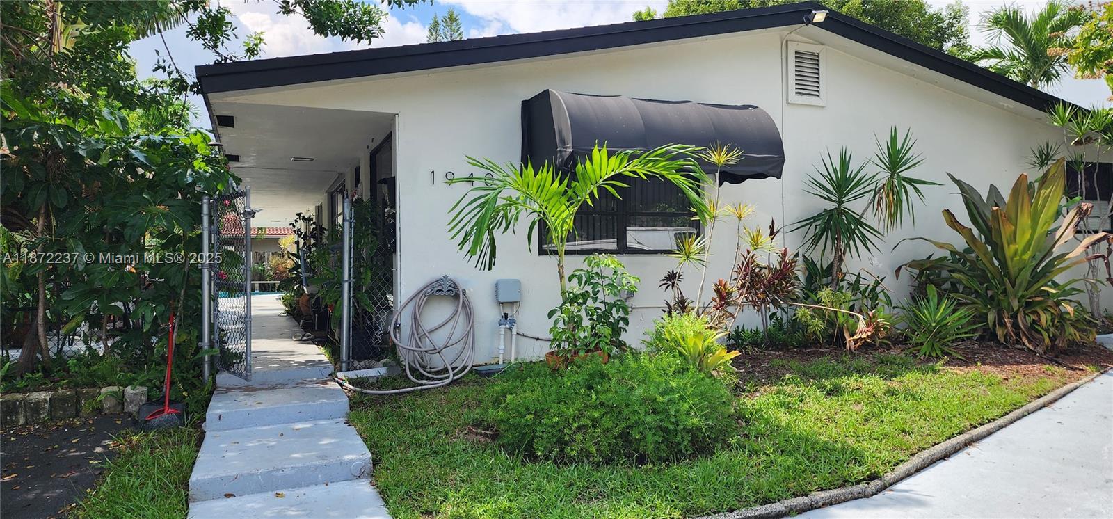 DOUGLAS PARK - Residential Lease