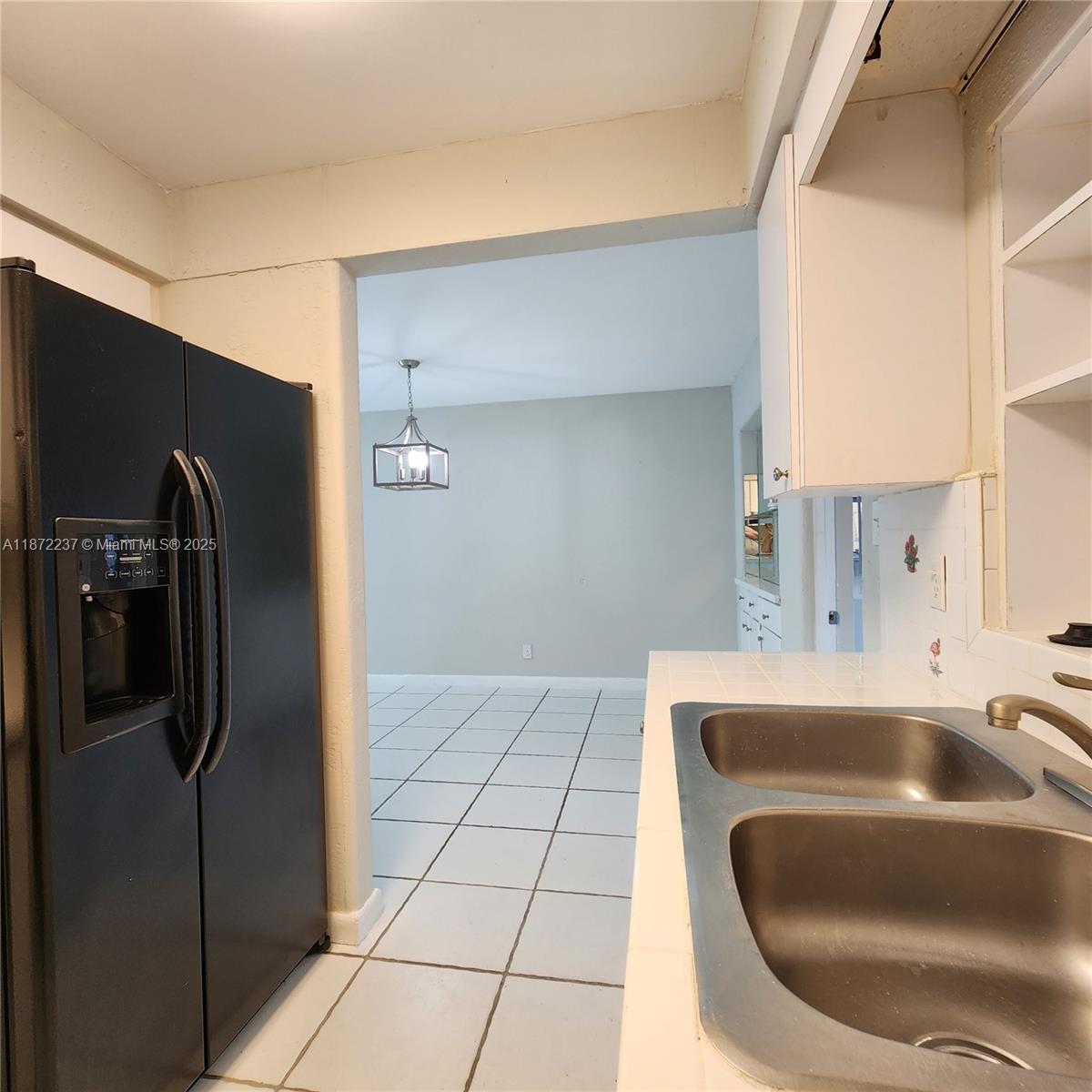 DOUGLAS PARK - Residential Lease