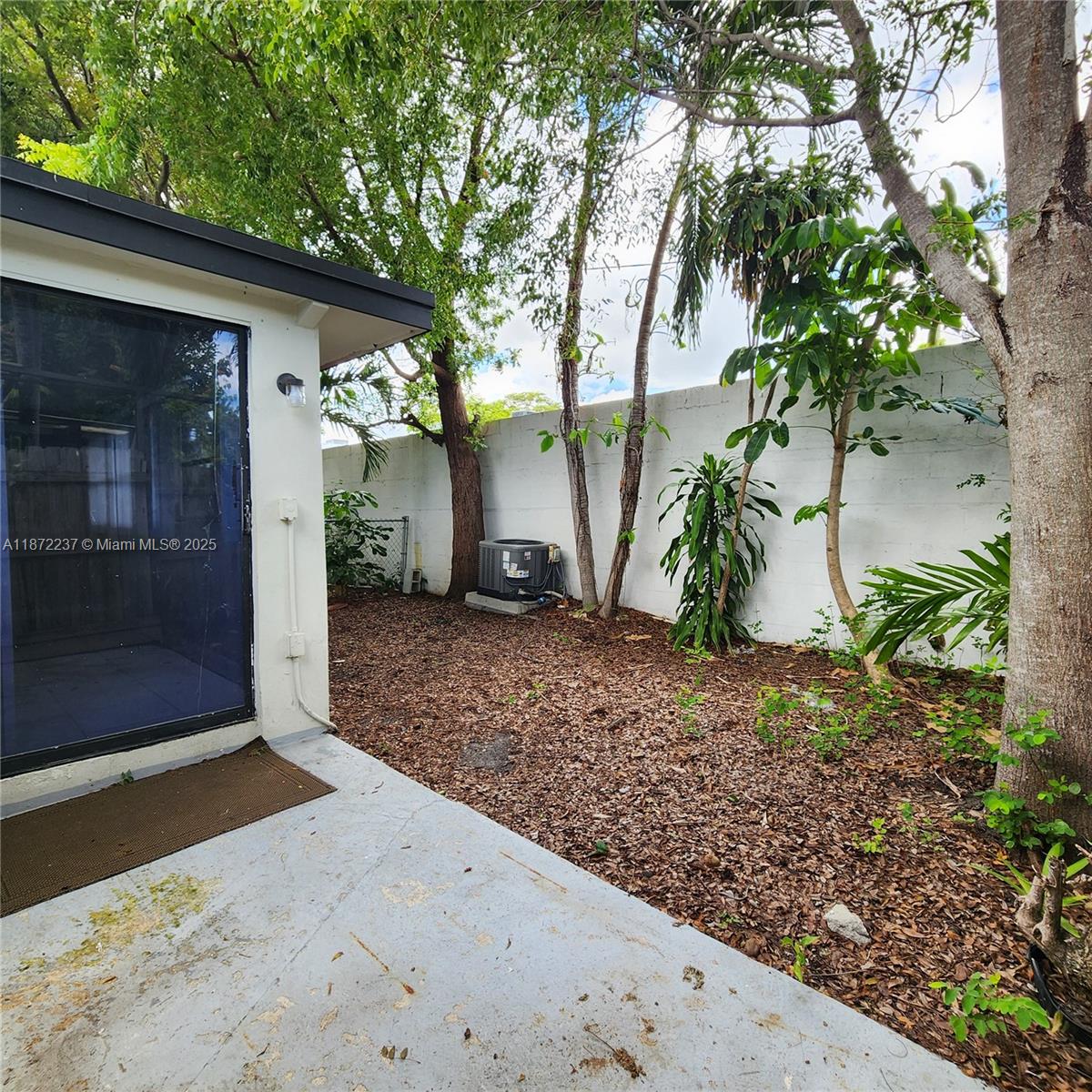 DOUGLAS PARK - Residential Lease