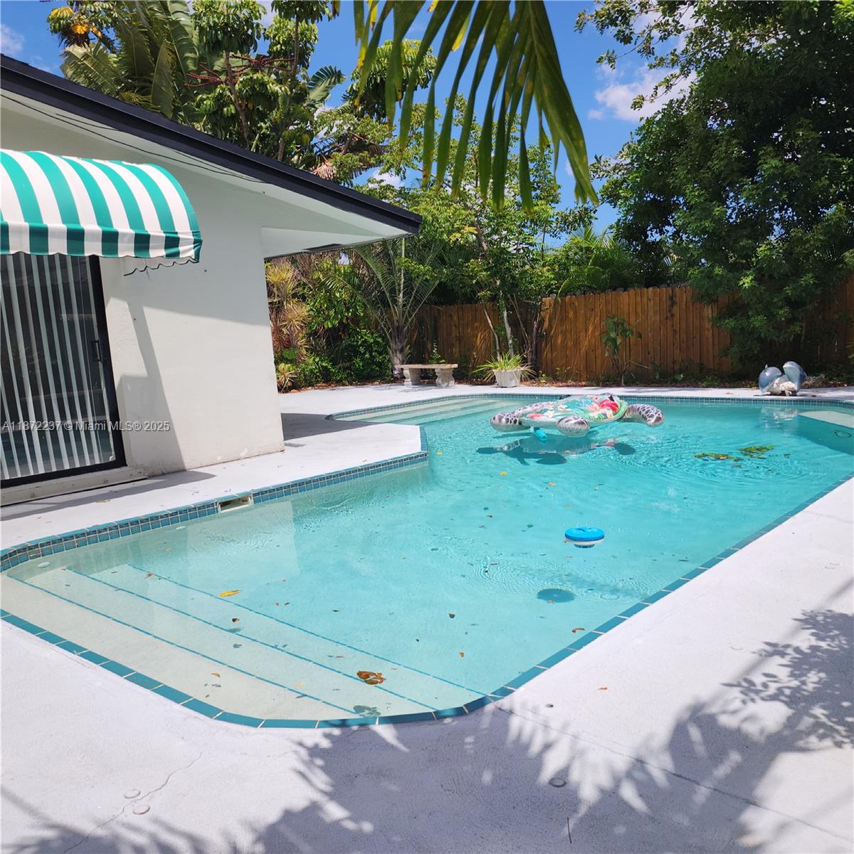 DOUGLAS PARK - Residential Lease