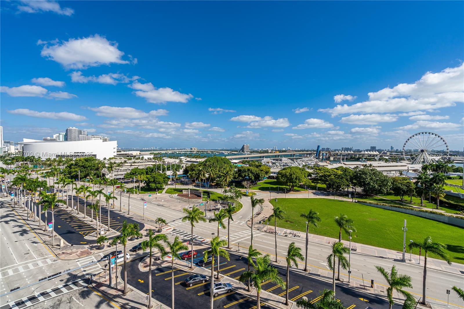 VIZCAYNE SOUTH CONDO - Residential