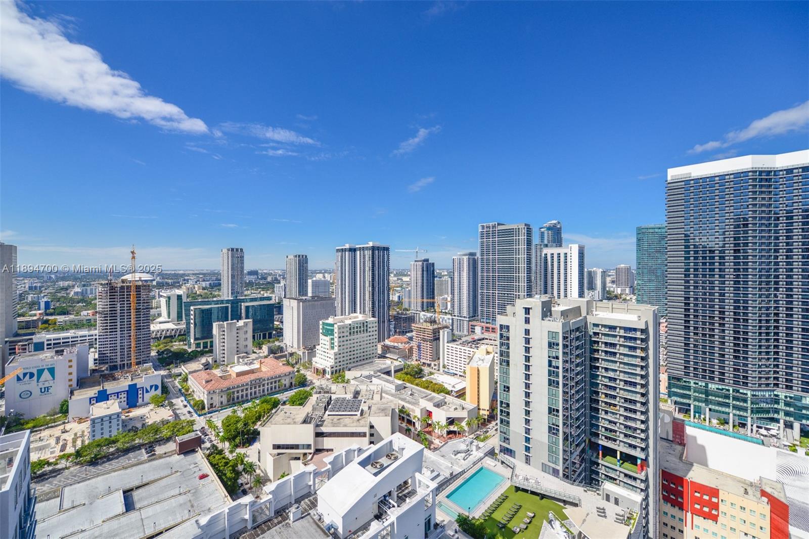 VIZCAYNE SOUTH CONDO - Residential