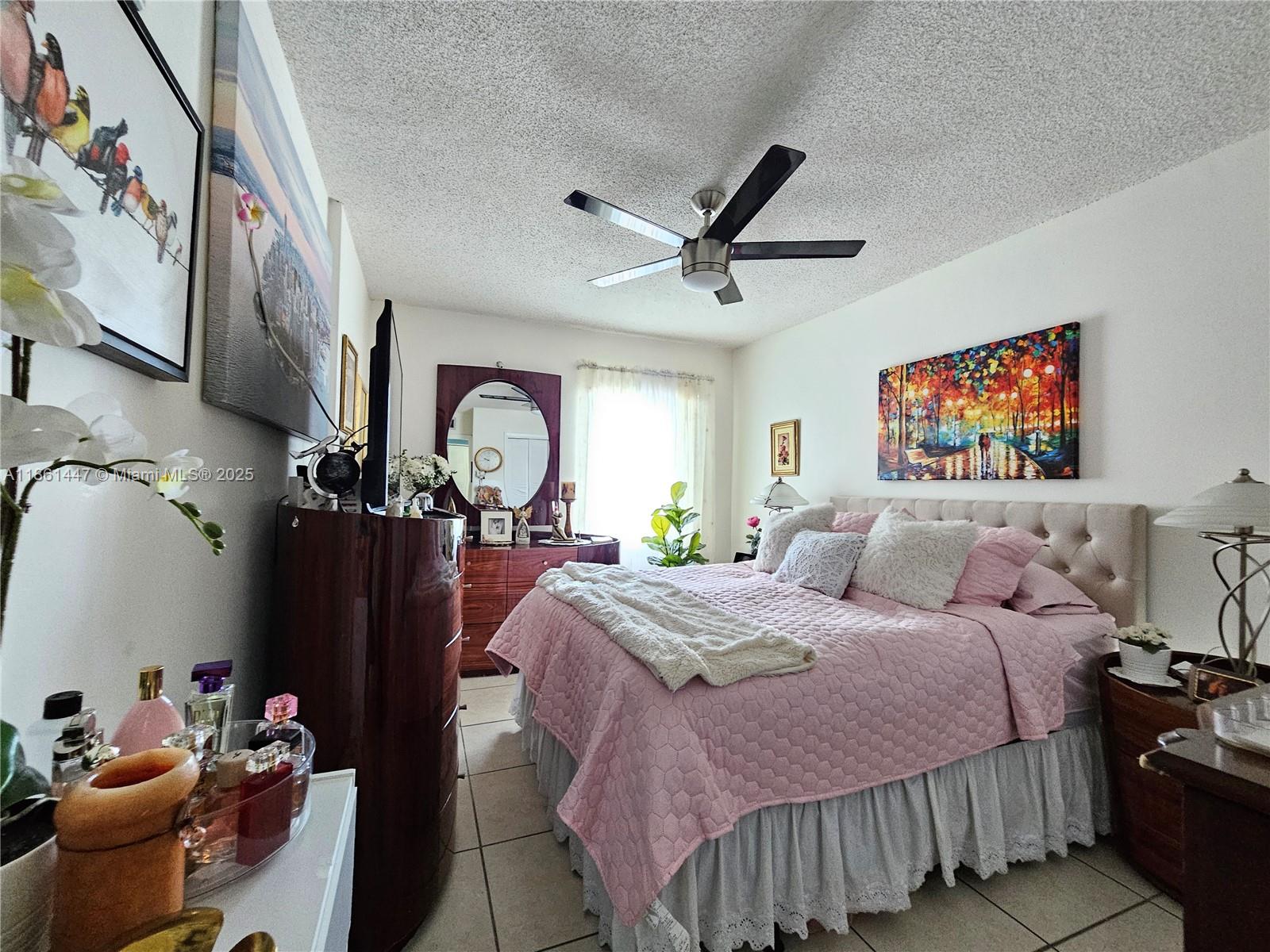 MADRID TERRACE CONDO - Residential