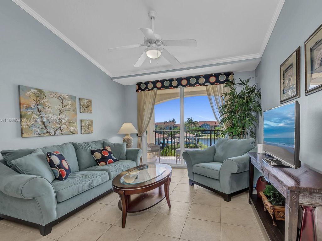 Photo of 120 Villa Cir #120, Boynton Beach, FL 33435 (MLS # A11565946)