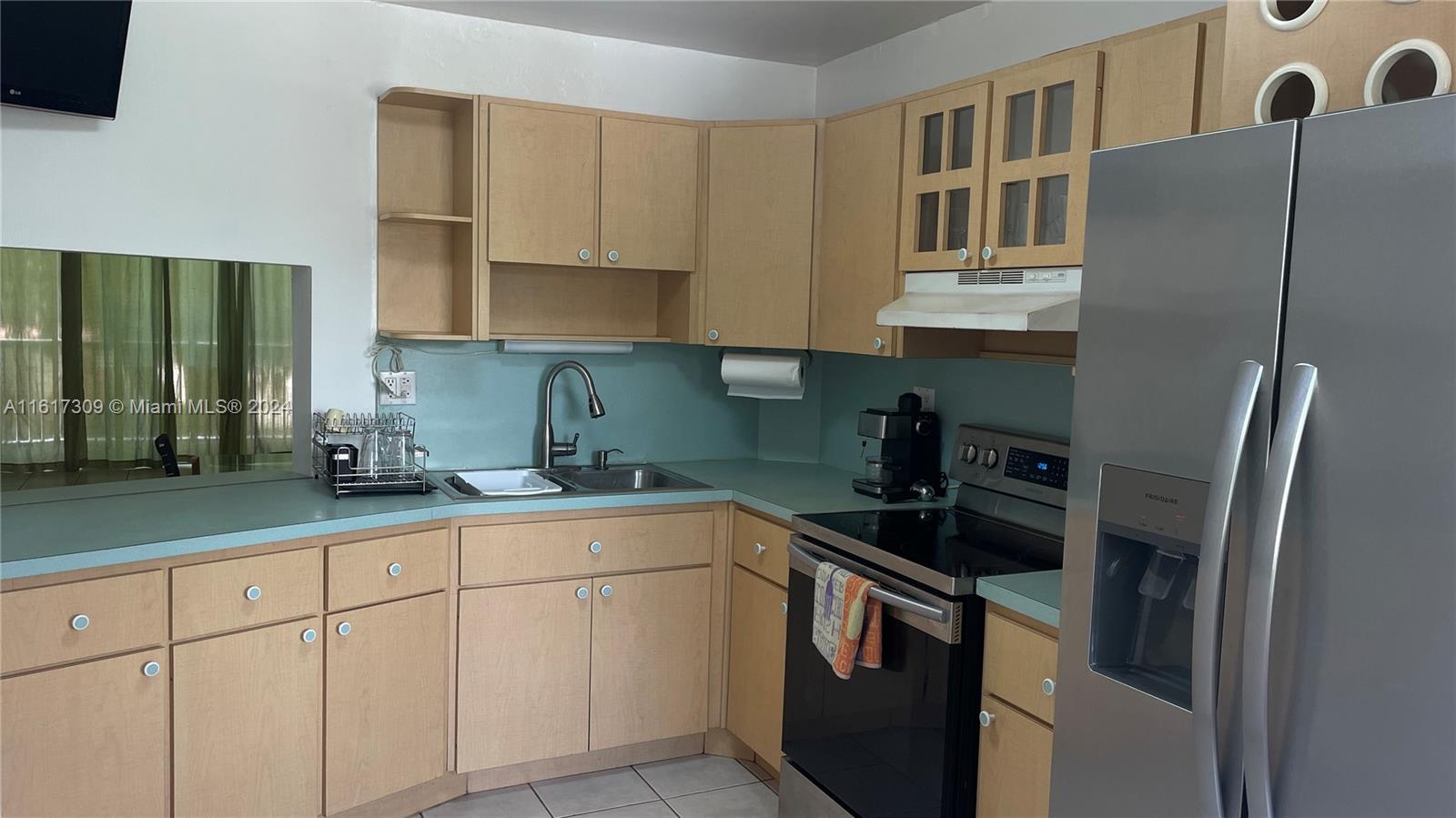 1750 Ne 191st St St 205-1, Miami, Broward County, Florida - 2 Bedrooms  
2 Bathrooms - 