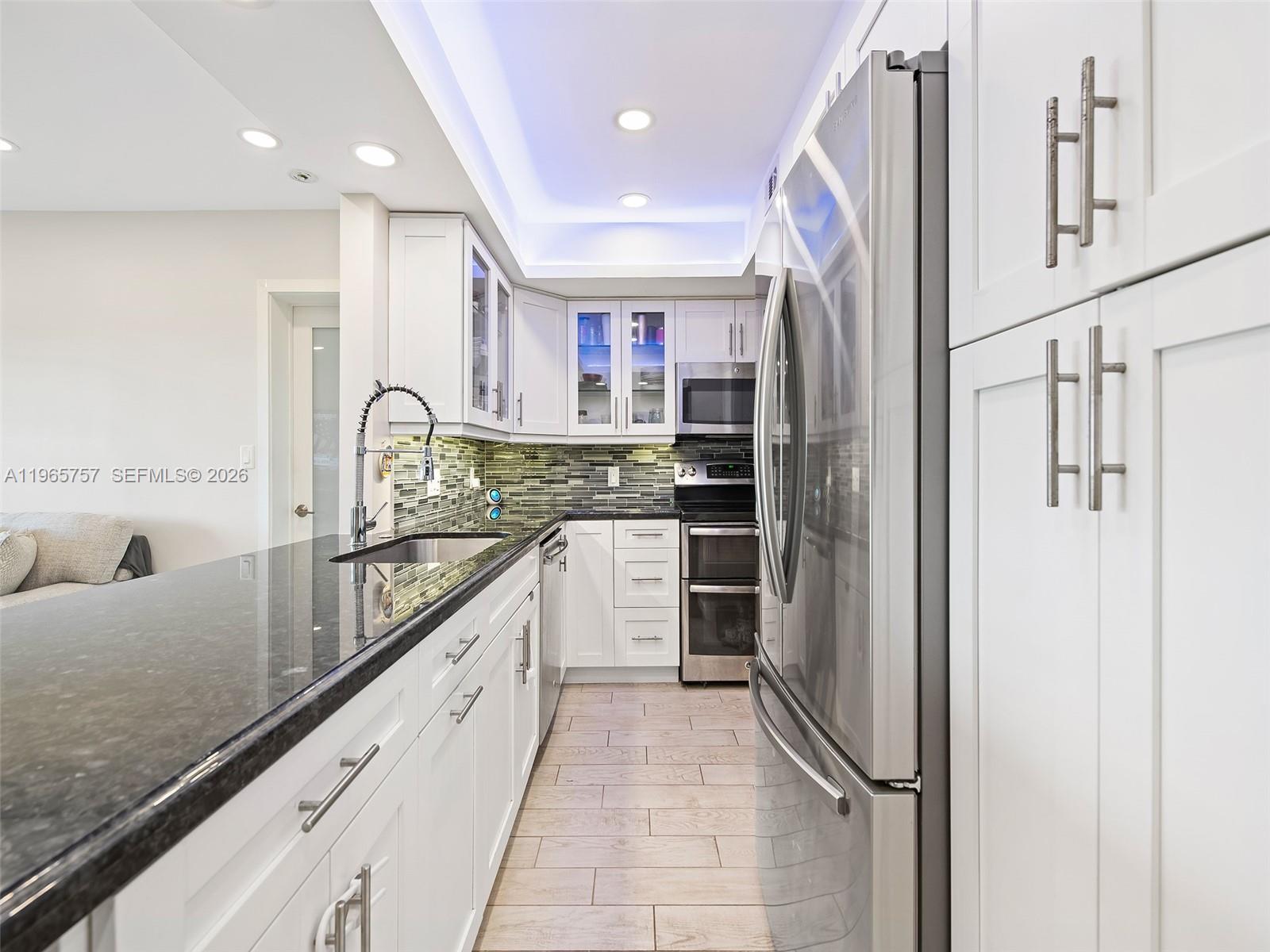 RIVER REACH CONDOMINIUM I - Residential