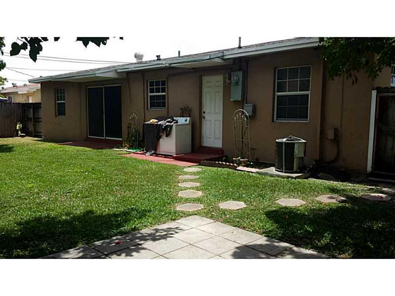 ORANGE ESTATES - Residential