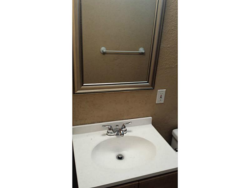 ORANGE ESTATES - Residential