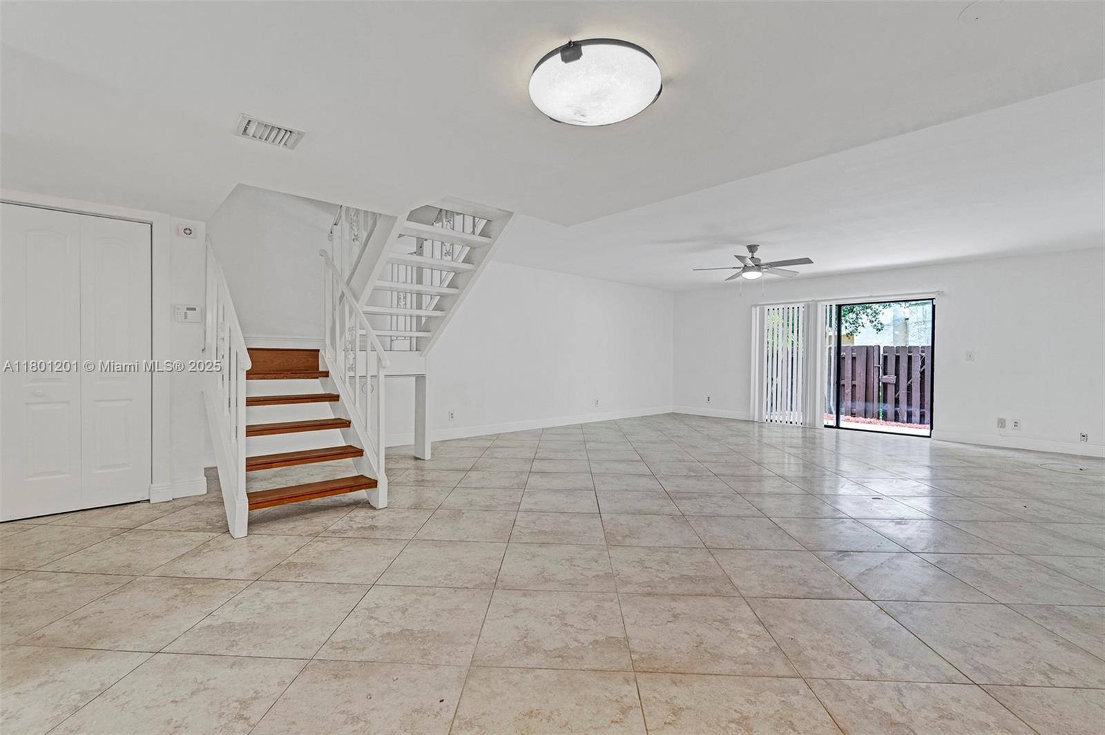 125 NW 115th Ter