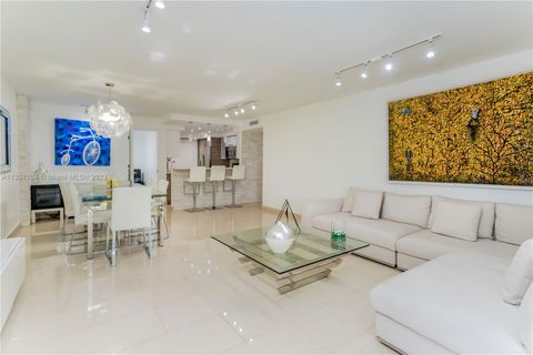 Photo of 800 NE 195th St #114, Miami, FL 33179 (MLS # A11307534)