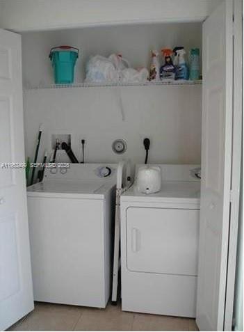 PARK PLACE AT PLANTATION - Residential