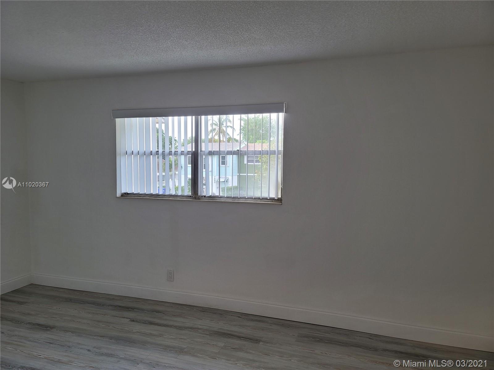 NORTH LAUDERDALE VILLAGE - Residential