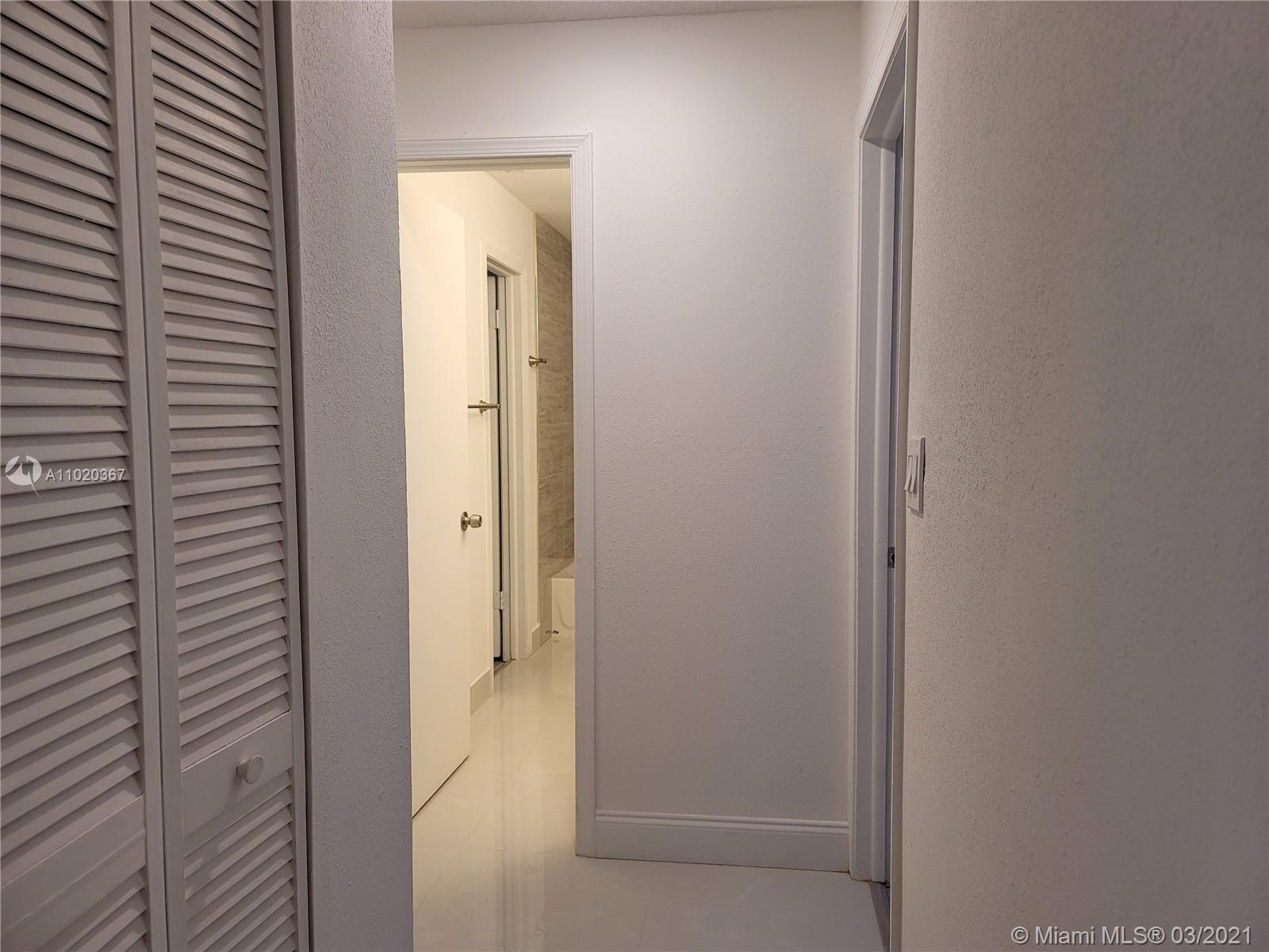 NORTH LAUDERDALE VILLAGE - Residential