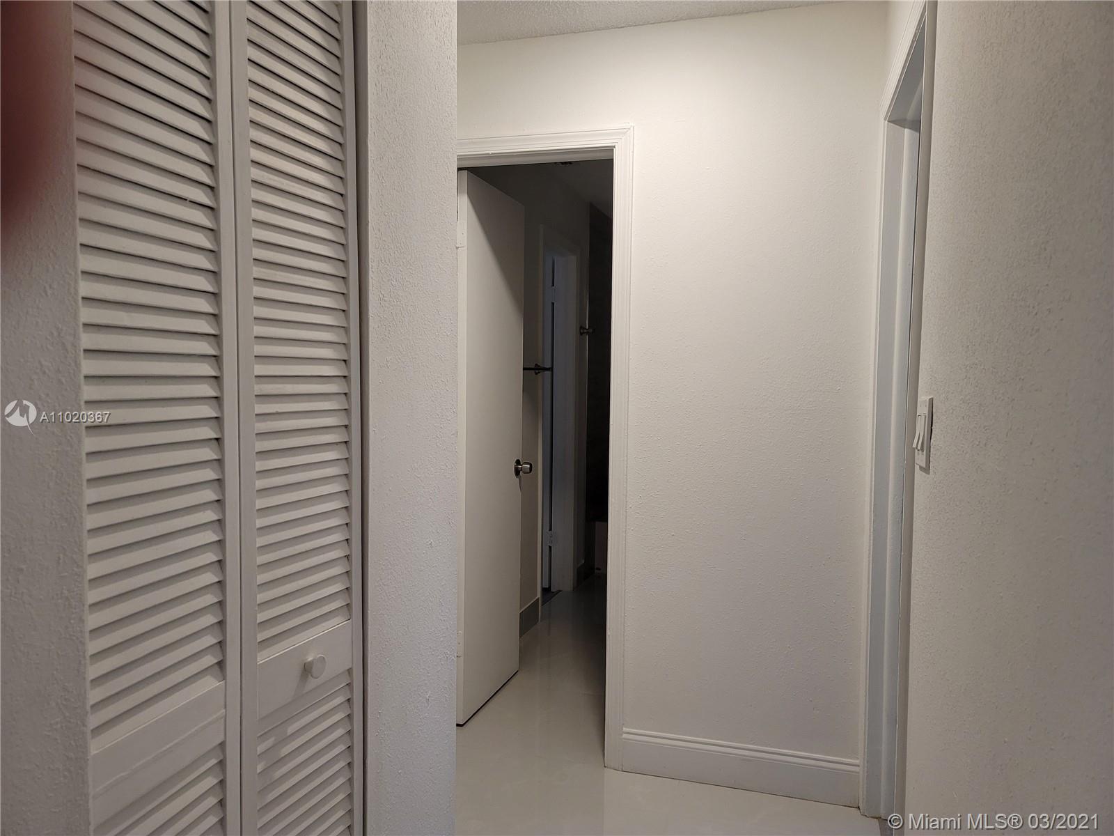 NORTH LAUDERDALE VILLAGE - Residential