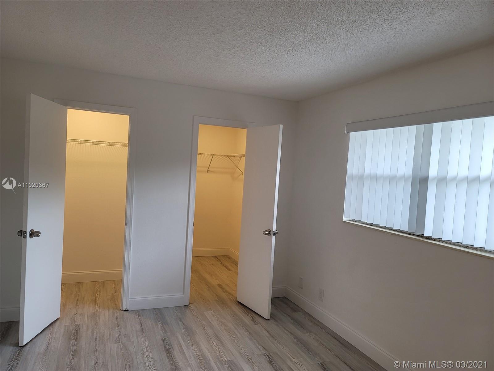 NORTH LAUDERDALE VILLAGE - Residential