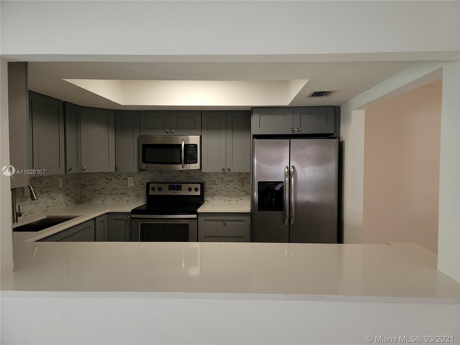 NORTH LAUDERDALE VILLAGE - Residential