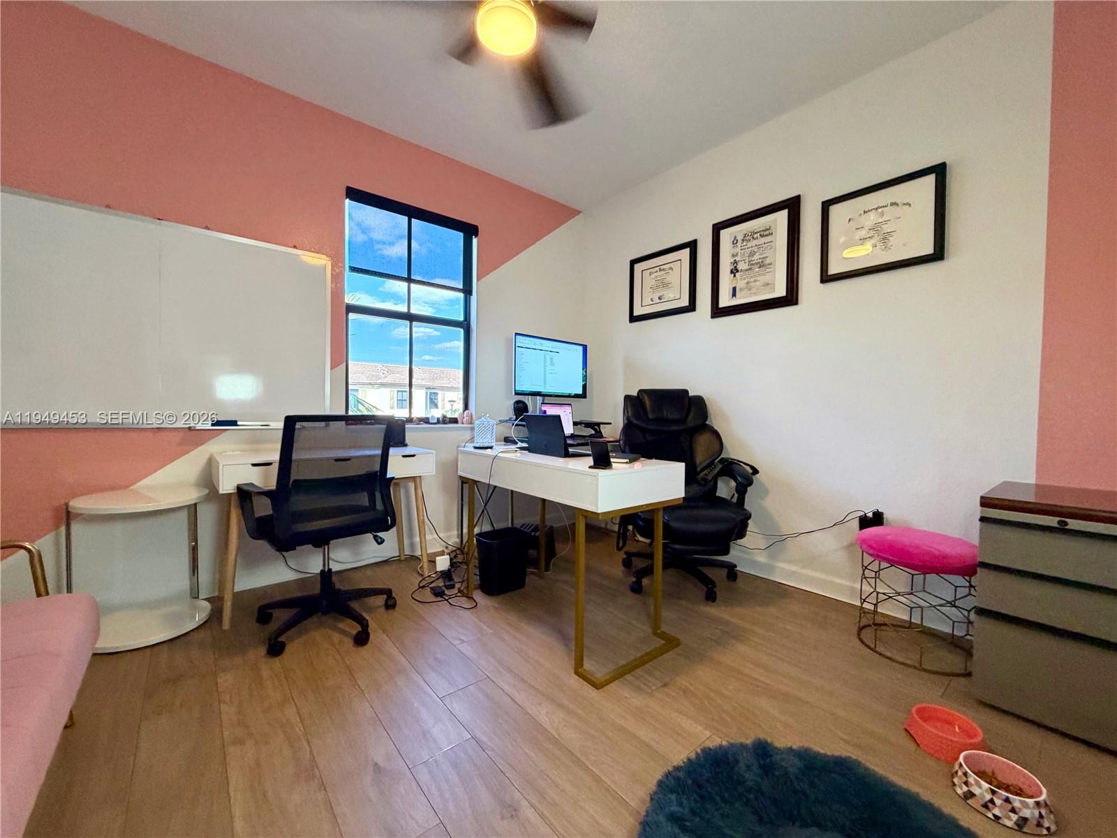 KENDALL ASSEMBLAGE SOUTH - Residential