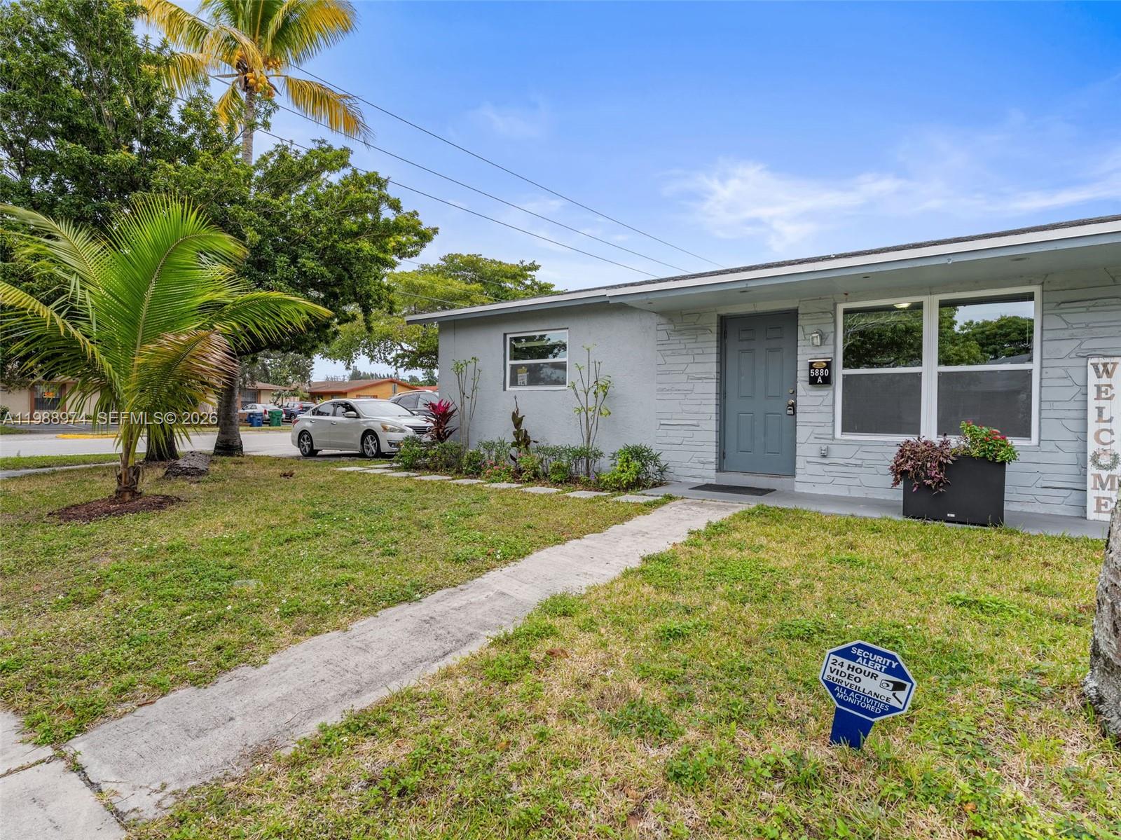 SUNRISE GOLF VILLAGE SEC - Residential Lease