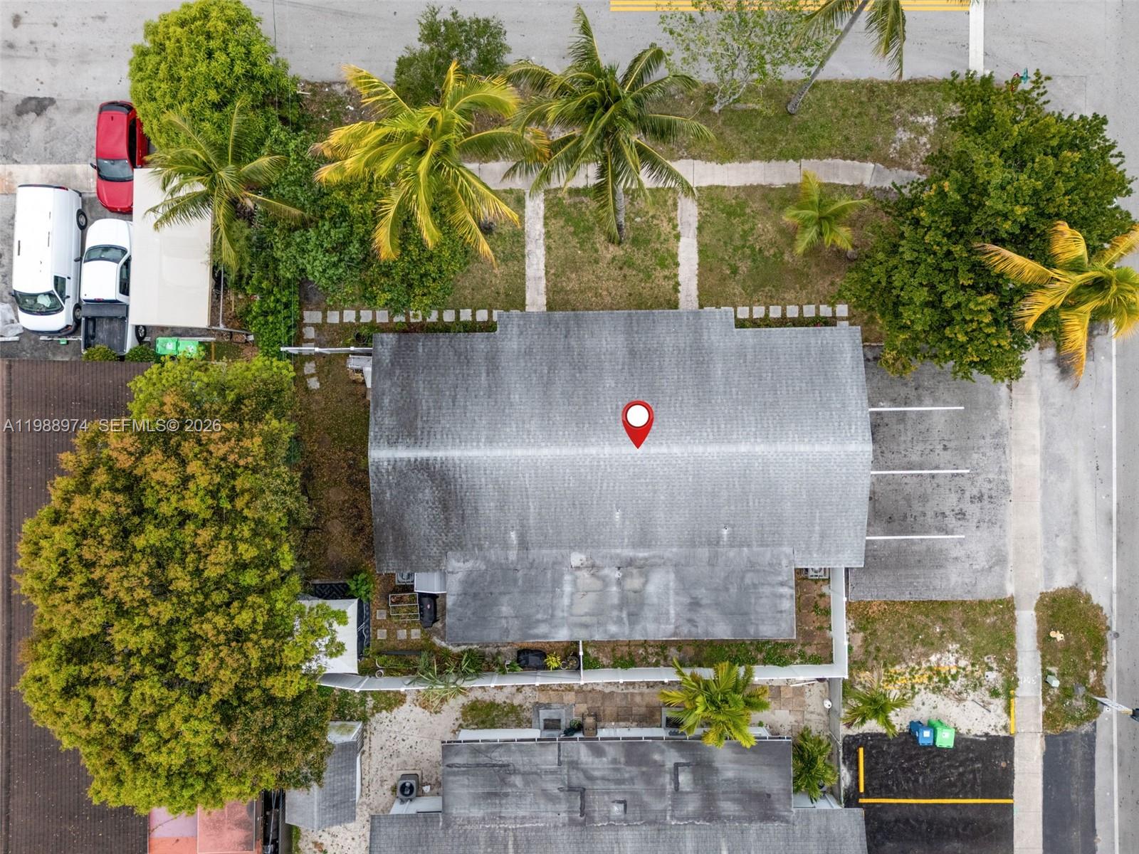 SUNRISE GOLF VILLAGE SEC - Residential Lease