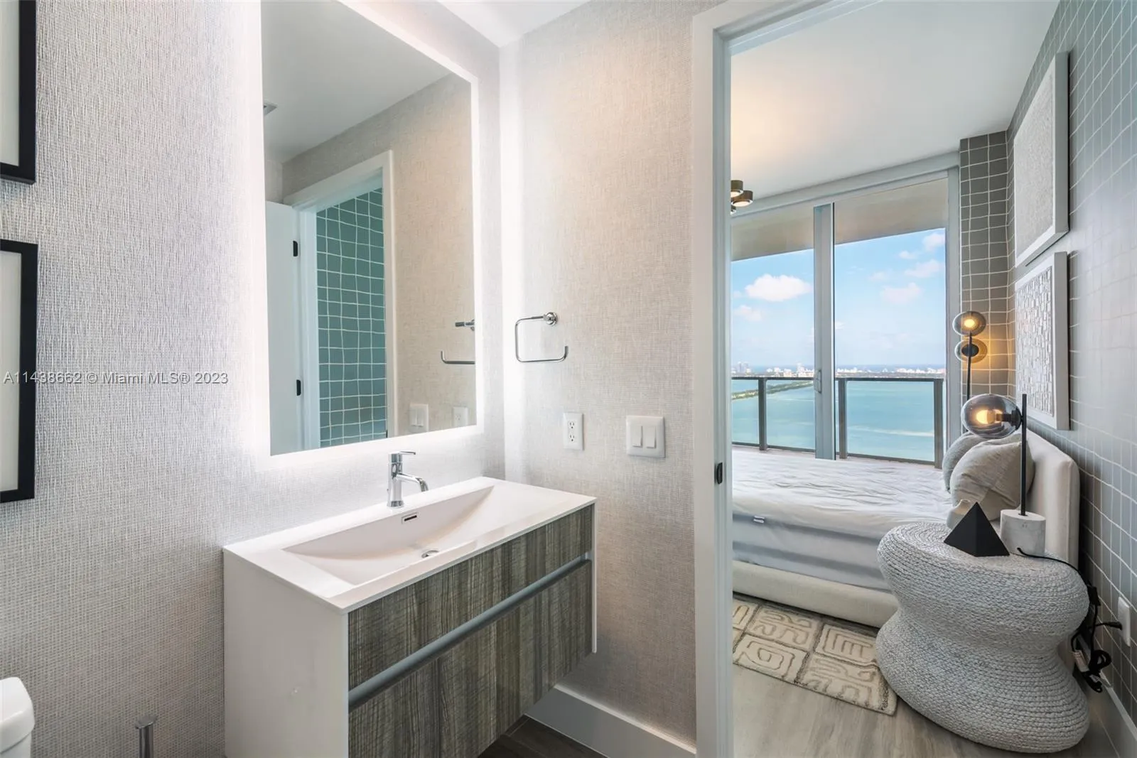Miami, Florida 33137, United States, 2 Bedrooms Bedrooms, ,3 BathroomsBathrooms,Residential,Active,71088