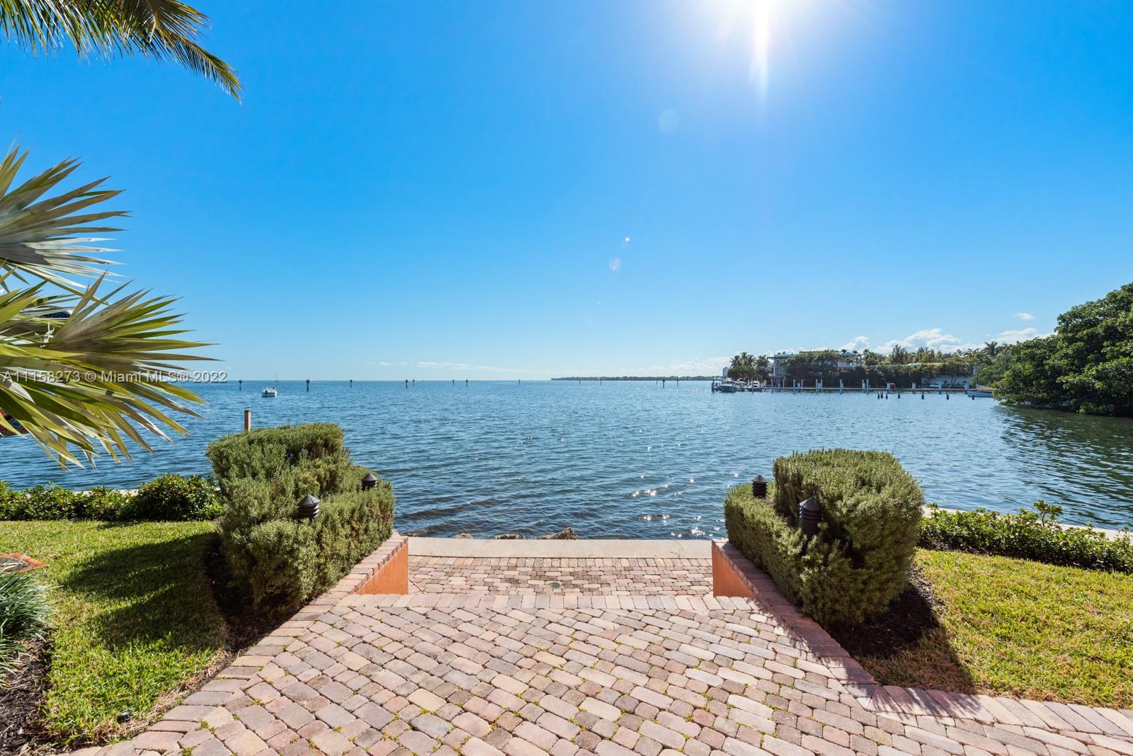 CLOISTERS ON THE BAY COND - Residential